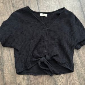 Black crop cotton button up from Bella Dahl
